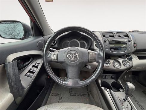 Used 2010 Toyota RAV4 Limited image 12