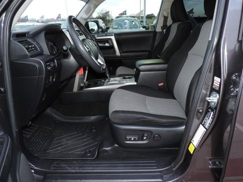 Used 2021 Toyota 4Runner SR5 image 18