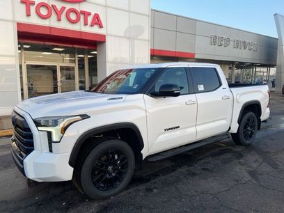 New 2026 Toyota Tundra Limited w/ Limited PVM Package