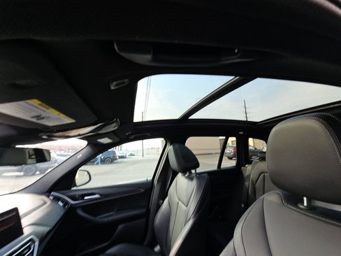 Used 2022 BMW X3 xDrive30i w/ Convenience Package image 18