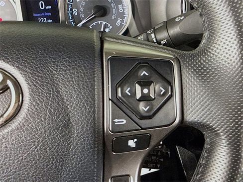 Used 2019 Toyota Tacoma SR5 image 13