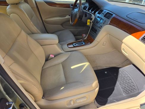 Used 2005 Lexus ES 330 FWD image 38