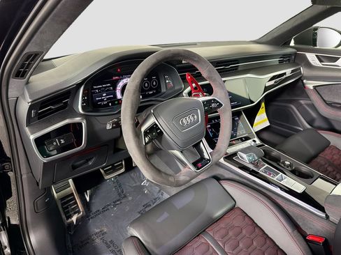 Used 2026 Audi RS 6 performance AWD/4WD image 9