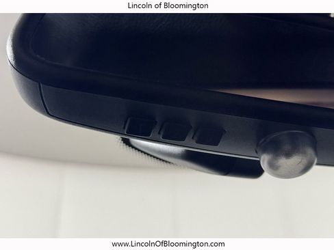 Used 2015 BMW M4 Convertible image 50