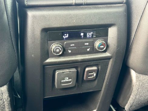 Used 2023 Chevrolet Traverse Premier w/ Redline Edition image 23