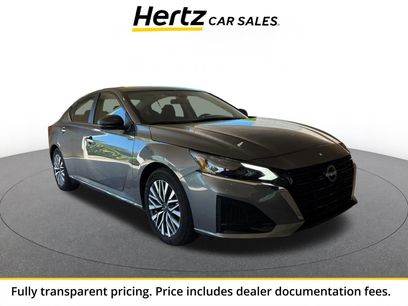 Used 2025 Nissan Altima 2.5 SV