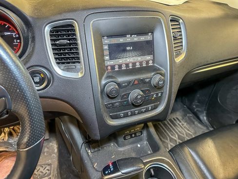 Used 2019 Dodge Durango SXT AWD/4WD image 13