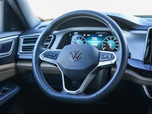 New 2026 Volkswagen Atlas Cross Sport SE AWD/4WD image 17