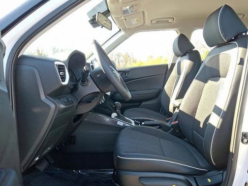 New 2026 Hyundai Venue SEL image 6