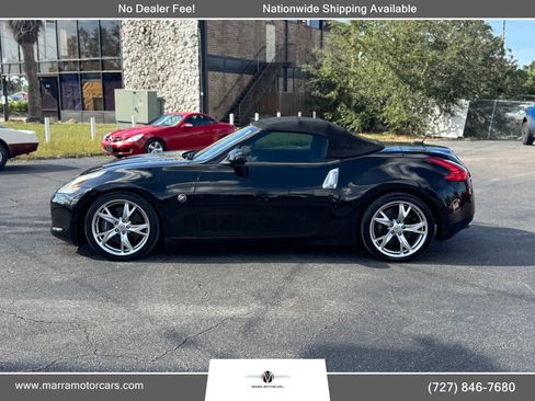 Used 2011 Nissan 370Z Touring w/ Sport Pkg image 6