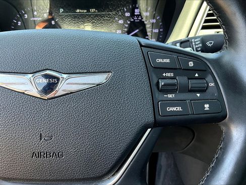 Used 2018 Genesis G80 3.8 w/ Option Group 02 image 19