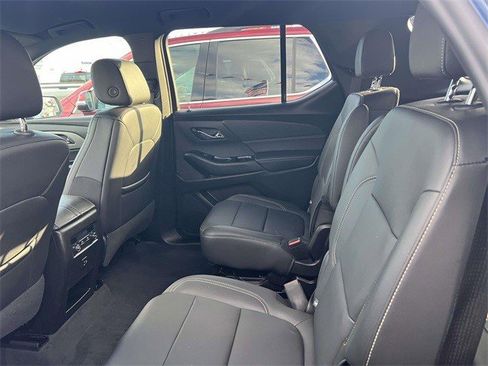 Certified 2023 Chevrolet Traverse LT image 7