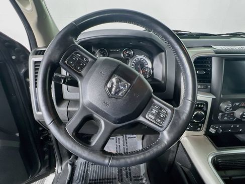 Used 2019 RAM 1500 Big Horn AWD/4WD image 10