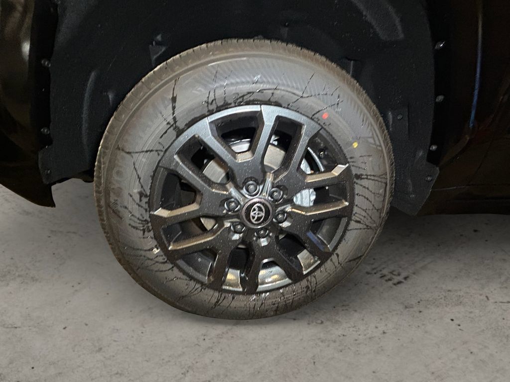 New 2026 Toyota Tundra Platinum AWD/4WD image 14