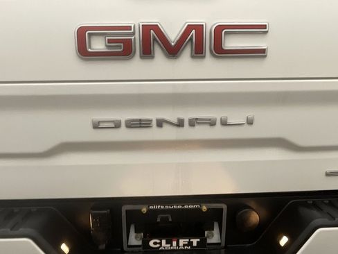 Used 2022 GMC Sierra 1500 Denali image 27