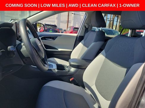 Used 2021 Toyota RAV4 XLE w/ Carpet Mat Package (TMS) AWD/4WD image 19