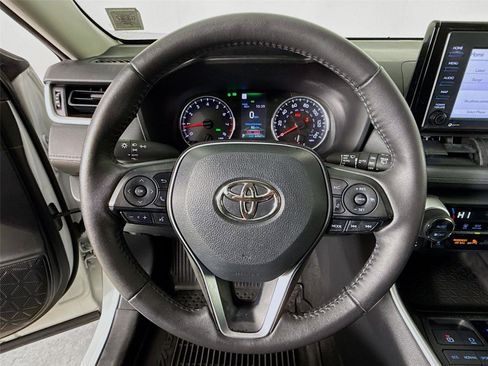 Used 2022 Toyota RAV4 XLE w/ Convenience Package AWD/4WD image 13