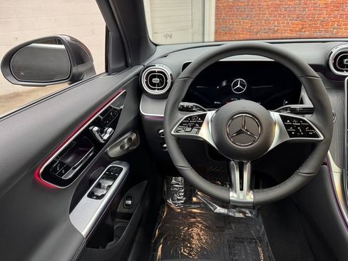 New 2026 Mercedes-Benz GLC 300 GLC 300 image 13