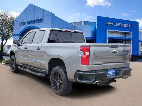 Used 2021 Chevrolet Silverado 1500 LT Trail Boss w/ LT Trail Boss Premium Package image 4
