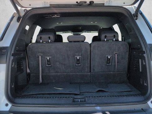 Used 2024 Chevrolet Traverse LT AWD/4WD image 6