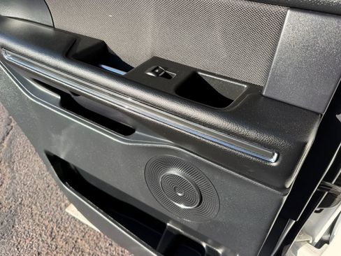 Used 2021 Ford Expedition XL RWD image 12
