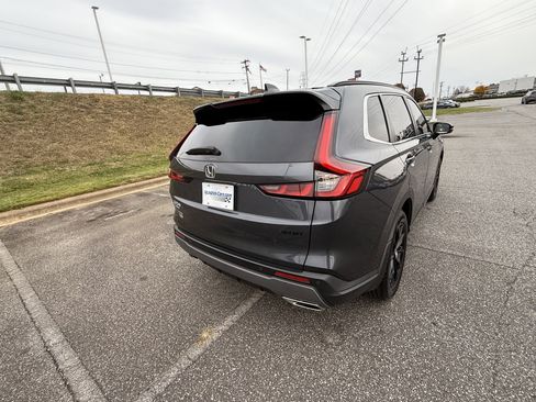 Certified 2024 Honda CR-V Sport-L image 10