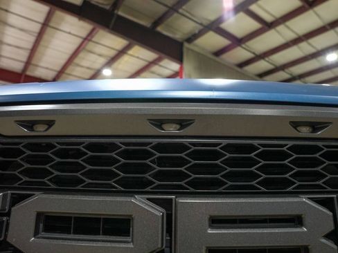 Used 2019 Ford F150 Raptor w/ Equipment Group 802A Luxury AWD/4WD image 33