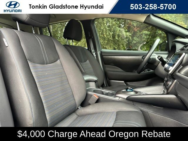 Used 2025 Nissan Leaf S FWD image 24