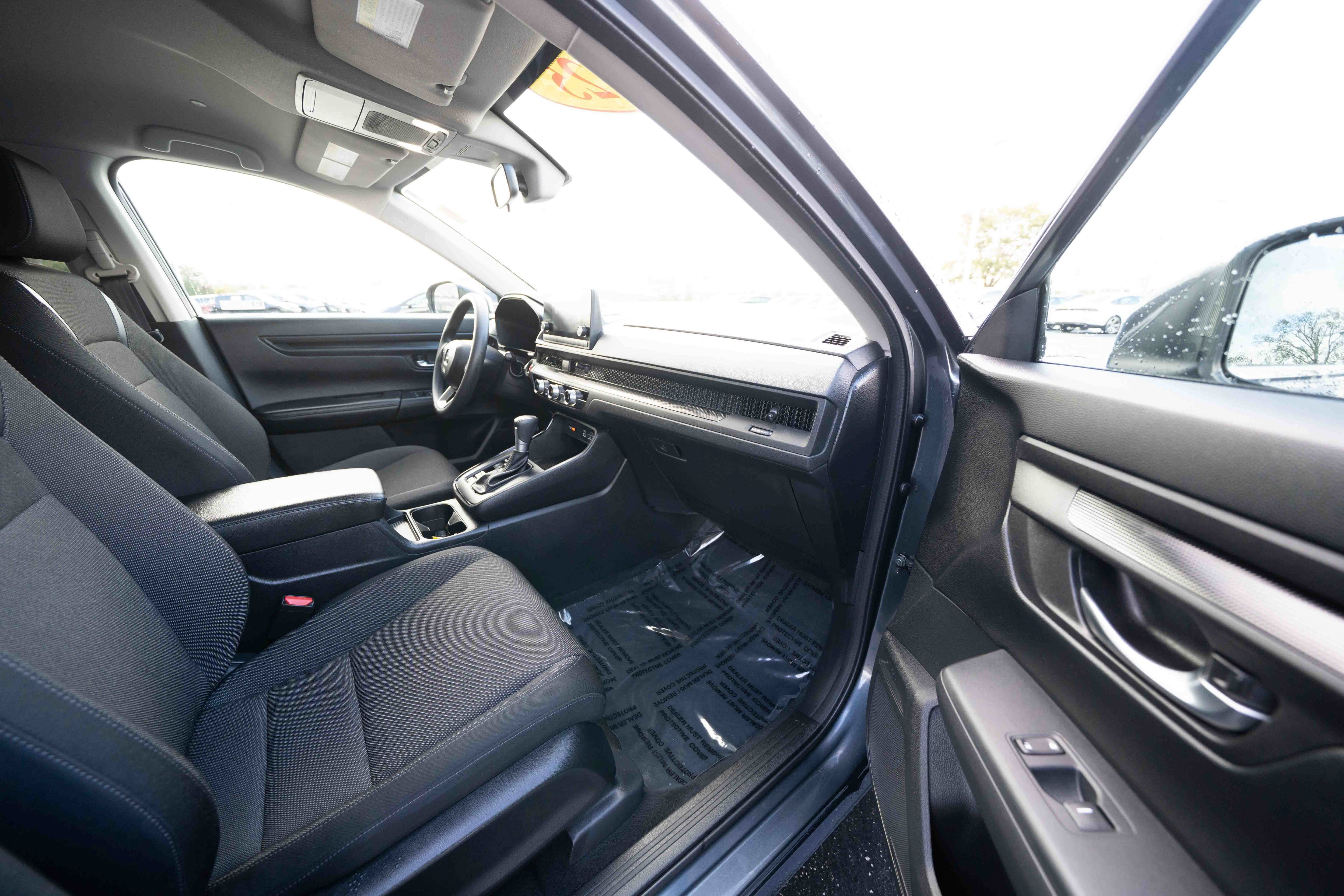 Used 2025 Honda CR-V LX image 26