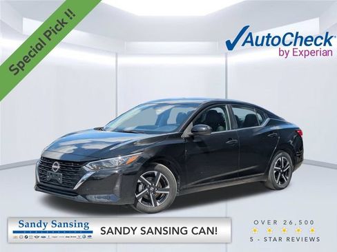 Used 2025 Nissan Sentra SV FWD image 1
