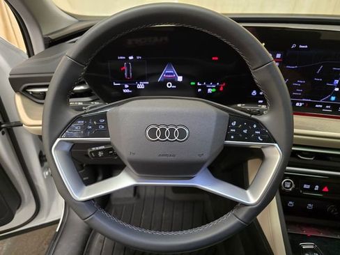 Certified 2025 Audi Q5 Premium Plus w/ Premium Plus image 20