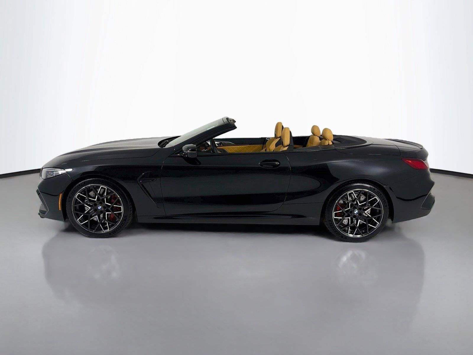 Used 2025 BMW M8 Competition AWD/4WD image 7