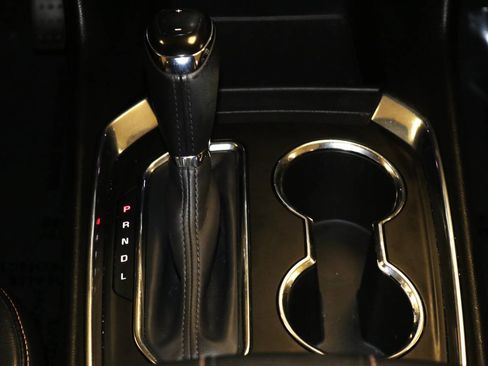 Used 2020 Chevrolet Traverse LT w/ LT Premium Package image 52