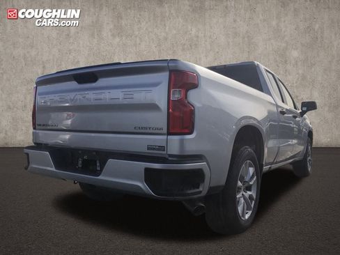 Used 2019 Chevrolet Silverado 1500 Custom w/ Custom Convenience Package image 8