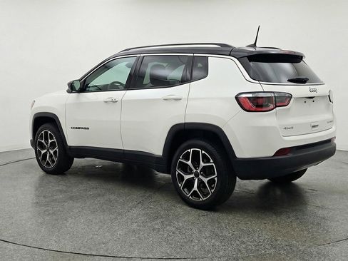 Used 2025 Jeep Compass Limited AWD/4WD image 6
