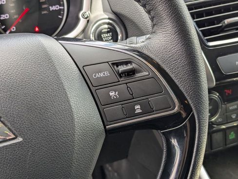 Used 2025 Mitsubishi Eclipse Cross SE AWD/4WD image 19