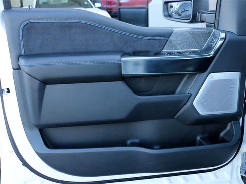 New 2025 Ford F250 Platinum image 18