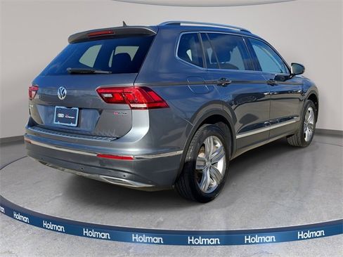 Used 2019 Volkswagen Tiguan SEL Premium image 8
