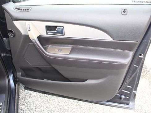 Used 2013 Lincoln MKX AWD image 20