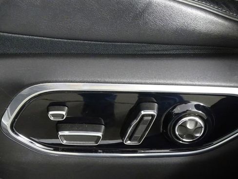 Used 2021 Jeep Grand Cherokee L Overland w/ Luxury Tech Group IV image 24