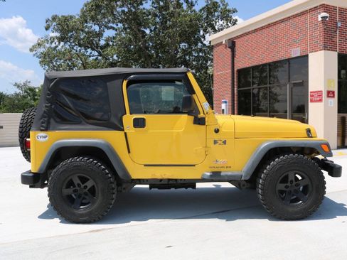 Used 2004 Jeep Wrangler X w/ Convenience Group AWD/4WD image 85