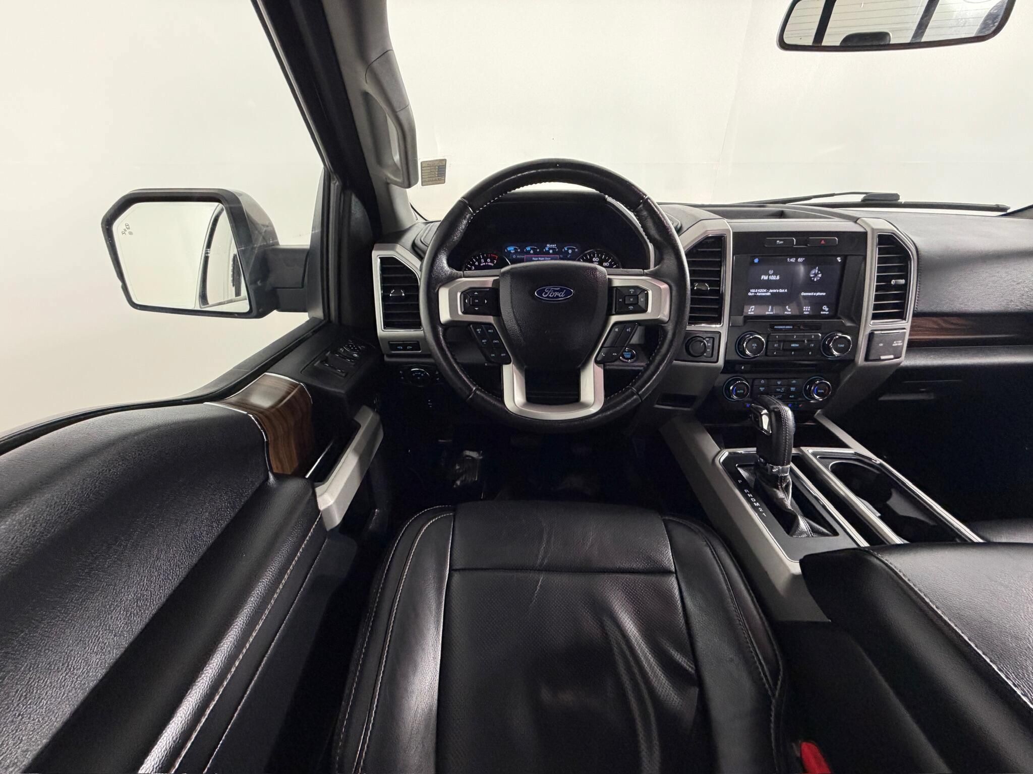 Used 2017 Ford F150 Lariat w/ Equipment Group 501A Mid AWD/4WD image 16