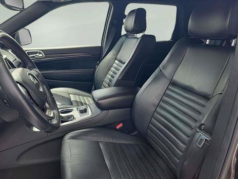 Used 2018 Jeep Grand Cherokee Limited AWD/4WD image 15
