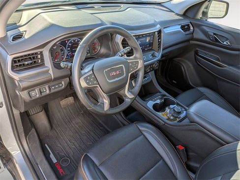 Used 2023 GMC Acadia AT4 w/ Technology Package image 11