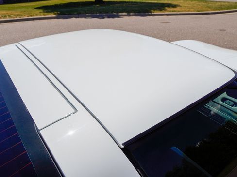 Used 1993 Chevrolet Corvette Coupe RWD image 26