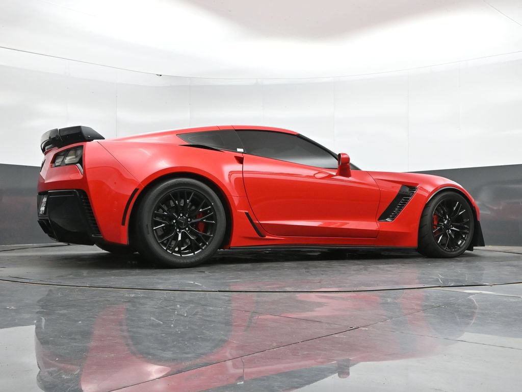 Used 2016 Chevrolet Corvette Z06 w/ 2LZ Preferred Equipment Group RWD image 44