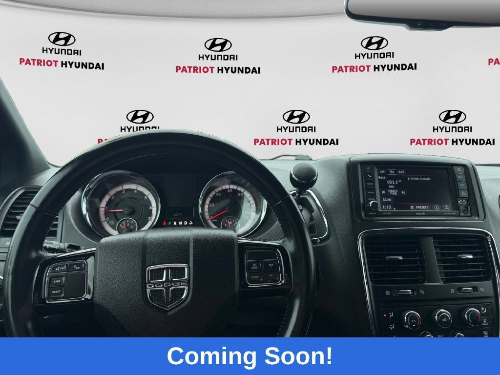 Used 2018 Dodge Grand Caravan SE FWD image 10