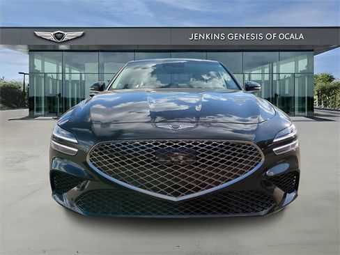 Used 2025 Genesis G70 2.5T image 8