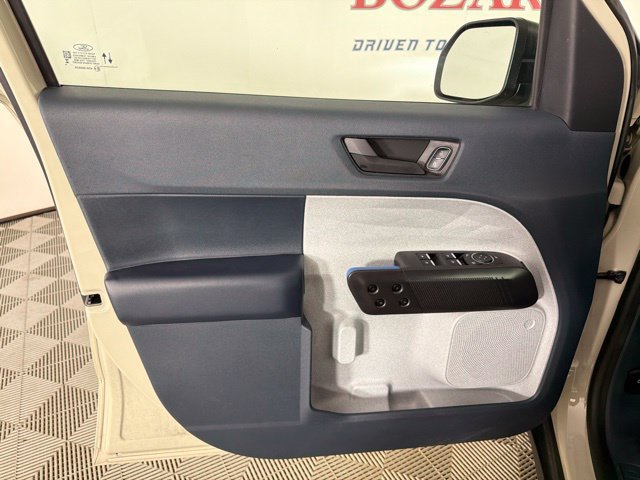 Used 2025 Ford Maverick XLT FWD image 24