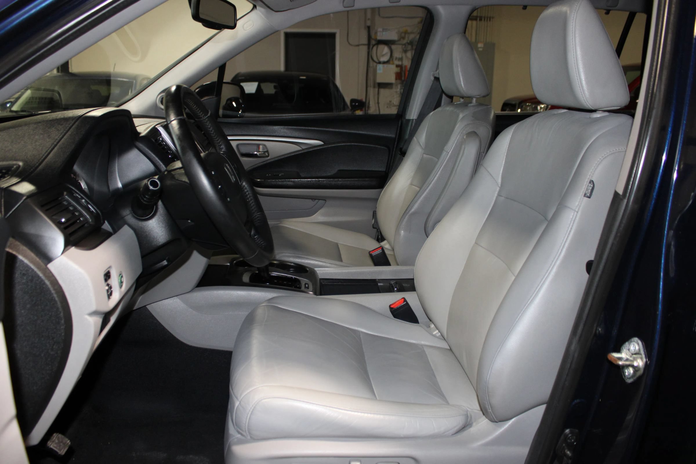 Used 2016 Honda Pilot EX-L image 27